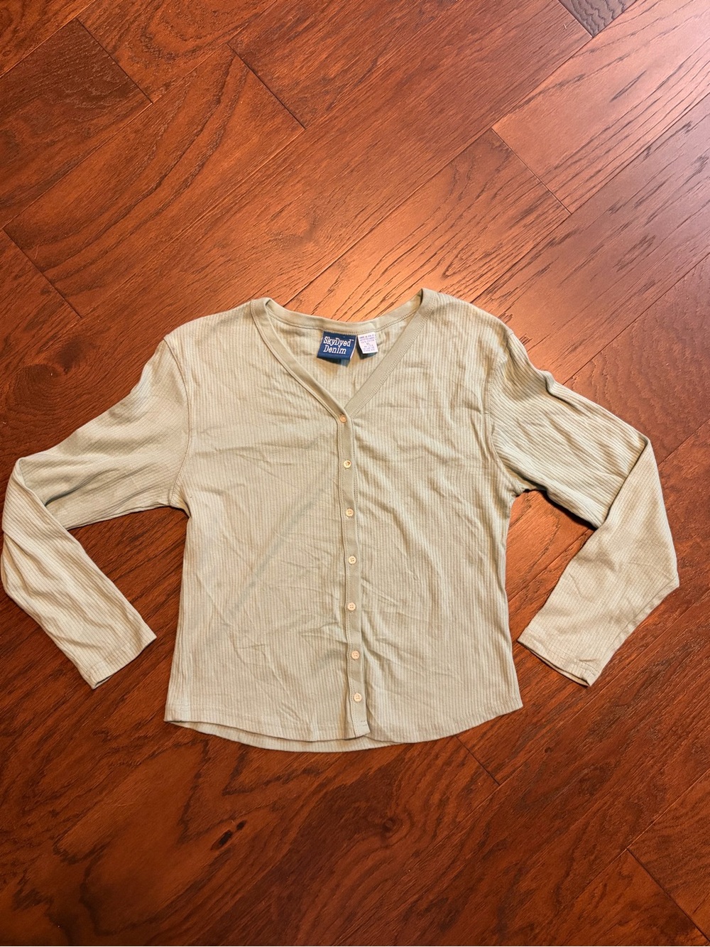 Women's Sage Green Ribbed Button-Front Top - Picture 2 of 4